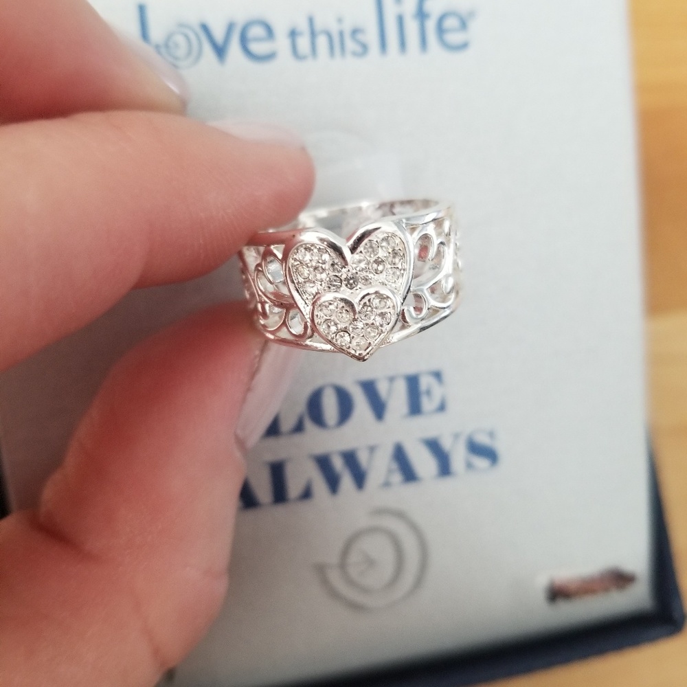 Love this life brand new heart ring